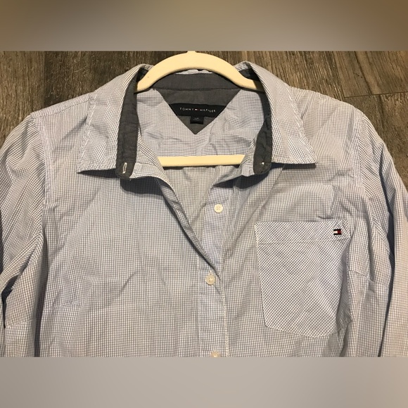 Tommy Hilfiger checked print Button-Down Shirt W/convertible sleeve (Size L) - Picture 7 of 10